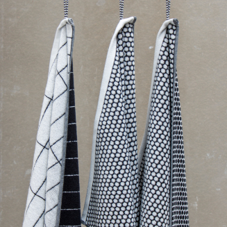 Ręcznik Mette Ditmer GRID Black & Off-White - 4