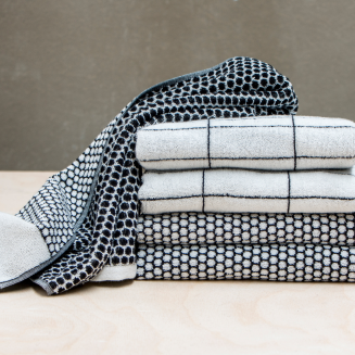 Ręcznik Mette Ditmer GRID Black & Off-White - 7
