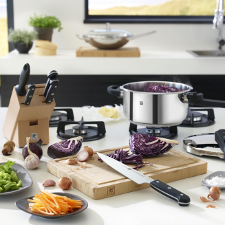 Zestaw 4 noży + ostrzałka w bloku Zwilling Gourmet - 7