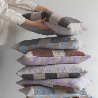 Poszewka na poduszkę Mette Ditmer ACROSS Grey & Sand 40×60 cm - 4