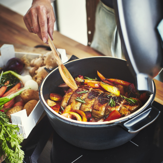 Garnek ceramiczny na indukcję Emile Henry Delight 4 l czarny - 7