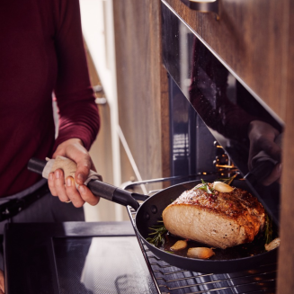 Patelnia żeliwna z powłoką nieprzywierającą Brabantia Patron 28 cm - 6