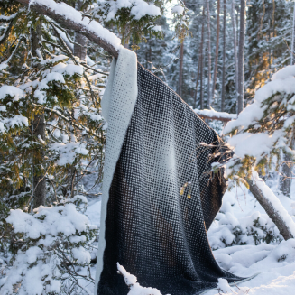 Koc Lapuan Kankurit JUHANNUS white-black 150x200 cm - 2