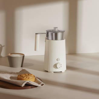 Alessi Plisse milk frother white - 5