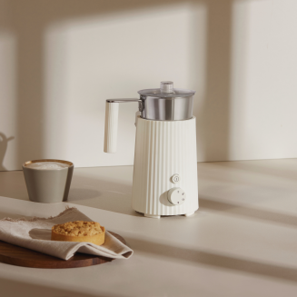 Alessi Plisse milk frother white - 5