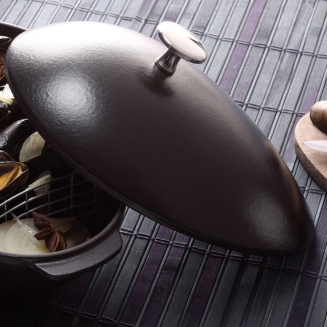 Garnek żeliwny owalny małż Staub - 2 ltr, Czarny - 5