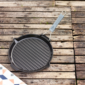 Żeliwna patelnia grillowa Staub ze składaną rączką 27 cm - 5