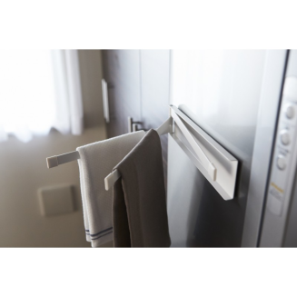 Magnetyczny wieszak na ścierki Yamazaki Tower biały - 4