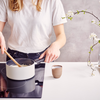 Rondel z powłoką nieprzywierającą Brabantia Indu+ z pokrywą 1.5 l - 7
