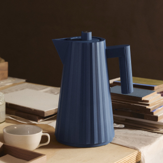 Czajnik elektryczny Alessi Plissé Blue 1.7l - 2