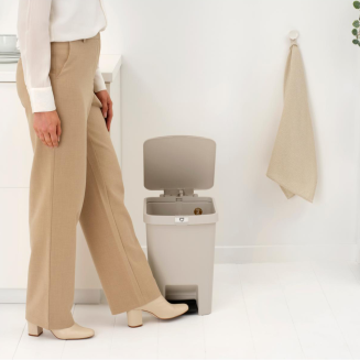 Kosz pedałowy Brabantia StepUp 25l Soft Beige - 7