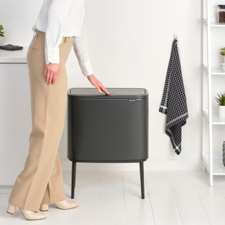 Kosz Brabantia Bo Touch Bin 11+11+11l Confident Grey - 11