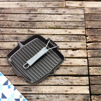 Żeliwna patelnia grillowa Staub ze składaną rączką 24 cm - 6