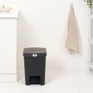 Kosz pedałowy Brabantia StepUp 25l Dark Grey - 9