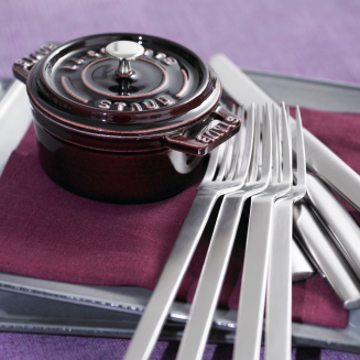 Mini garnek żeliwny okrągły Staub - 250 ml, Grenadynowy - 3