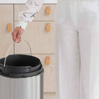 Kosz Brabantia Touch Bin New 30l Matt Steel Fingerprint Proof - 8