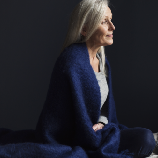 Koc z moherem Lapuan Kankurit SAAGA UNI beige 130x170 cm - 5