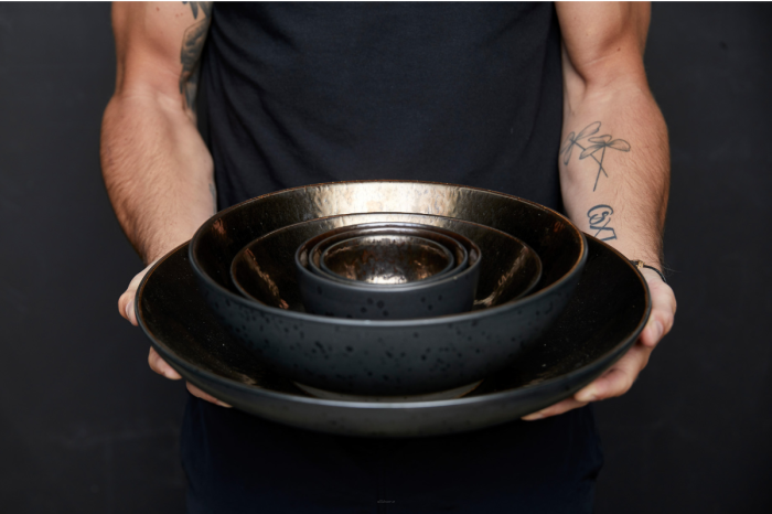 Christian Bitz. Poznaj designerskie elementy zastawy stołowej.