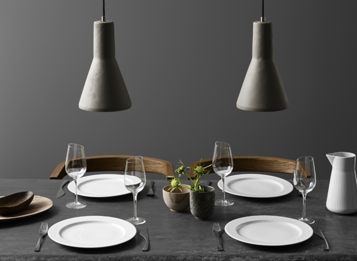 Sztuka aranżacji stołu na wyjątkowe okazje. Poradnik w 5 szybkich krokach.