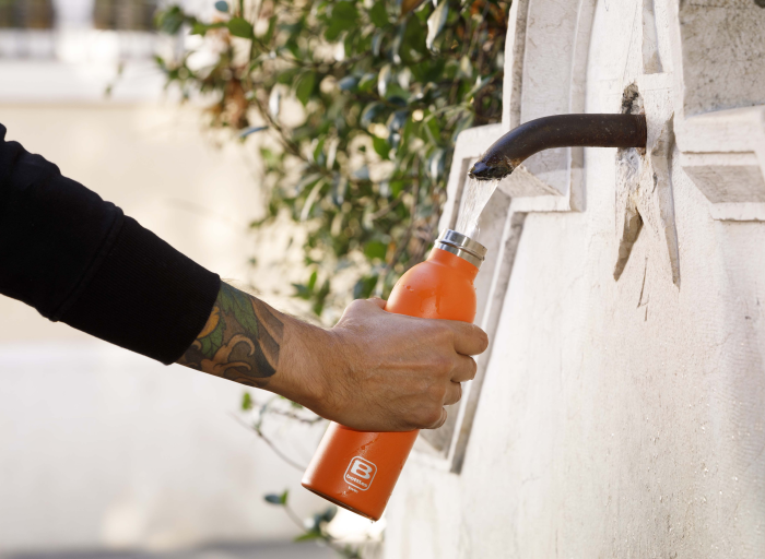 Butelki termiczne Casa Bugatti B Bottles. Włoski design dla Twoich napojów.